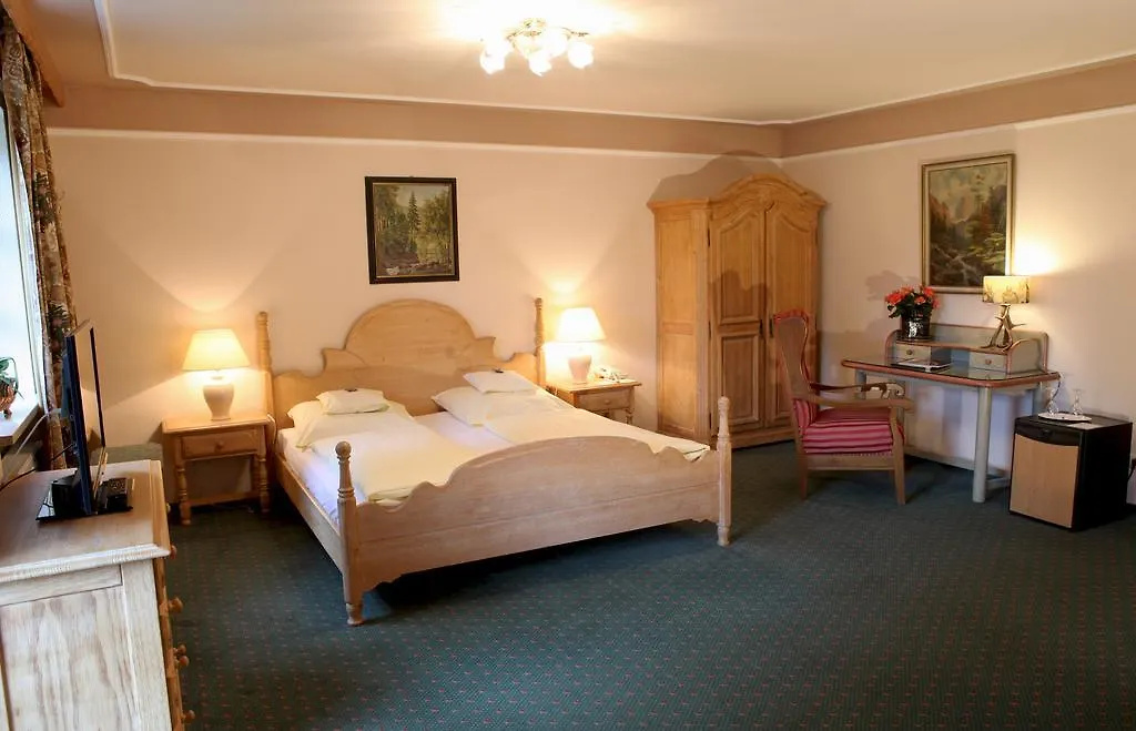 ****  Hotel Edelweiss Garni Garmisch-Partenkirchen Tyskland
